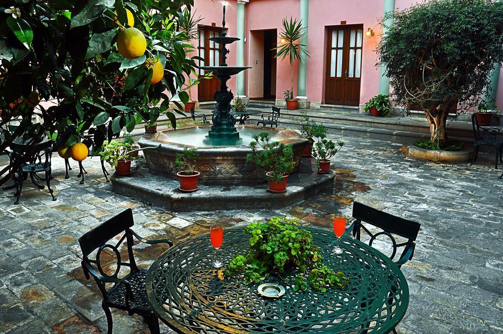 Capital Plaza Hotel Sucre Eksteriør bilde